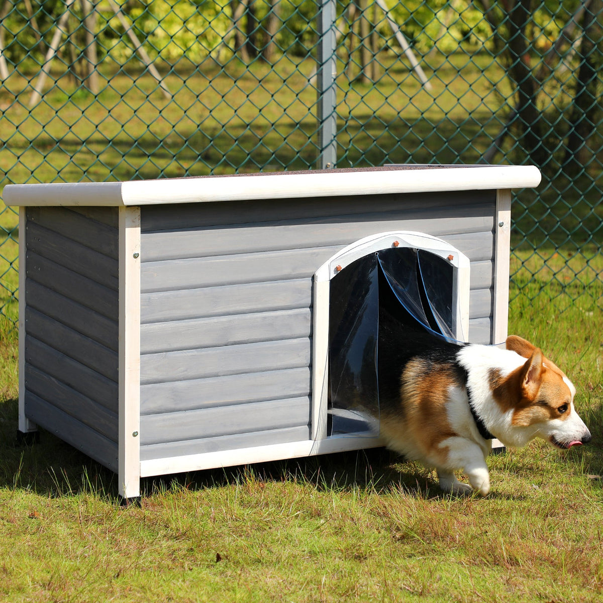 Zetagix Medium Wooden Dog House